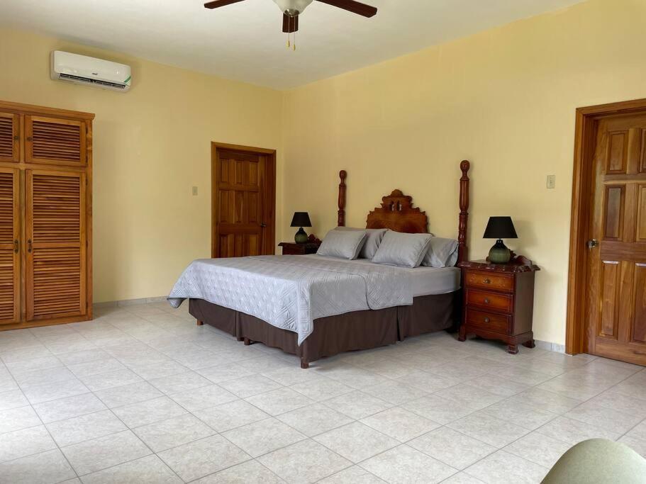 Spring Garden Mobay Resort Luxurious Apartments 蒙特哥贝 外观 照片