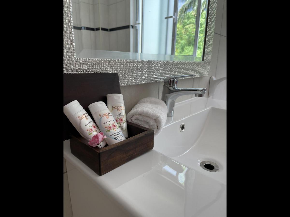 Spring Garden Mobay Resort Luxurious Apartments 蒙特哥贝 外观 照片