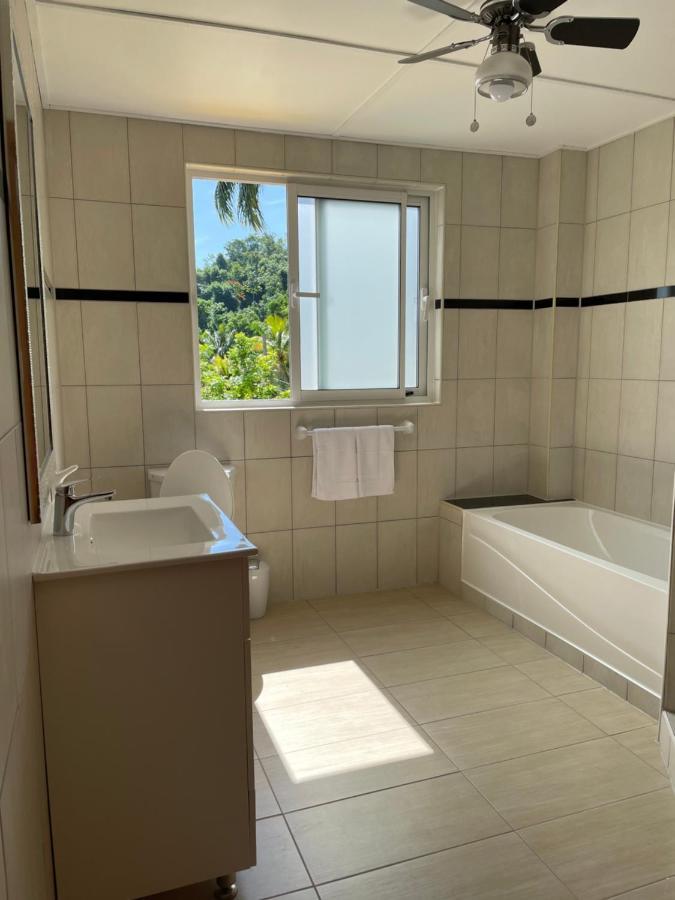 Spring Garden Mobay Resort Luxurious Apartments 蒙特哥贝 外观 照片